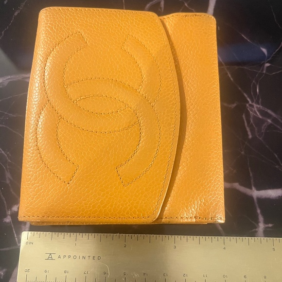 $950 CHANEL Yellow Caviar-Leather Wallet, GUC - Picture 15 of 16